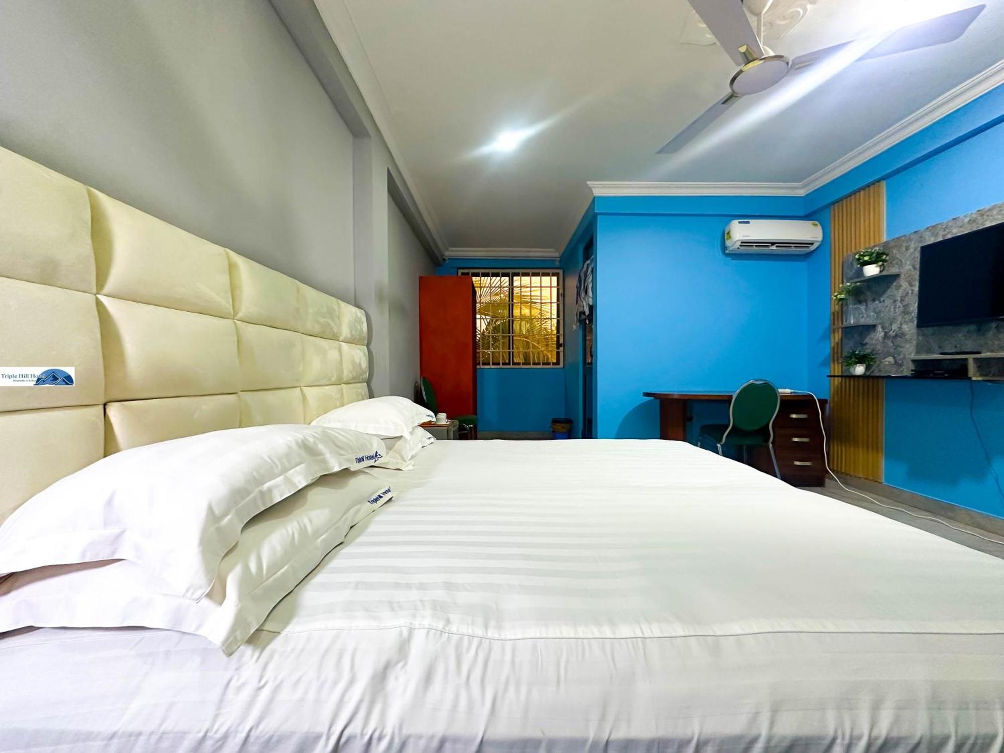 Triple Hill Hotel Weija Exterior foto
